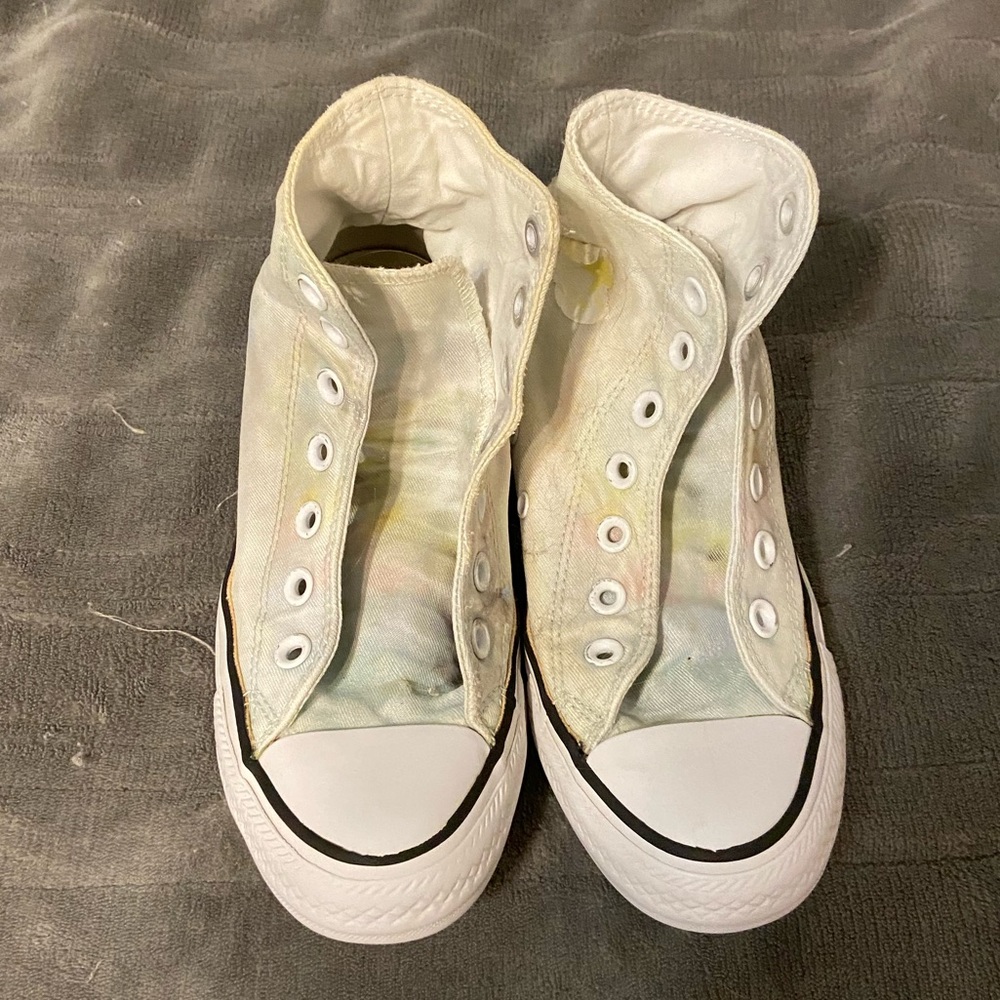 Converse
